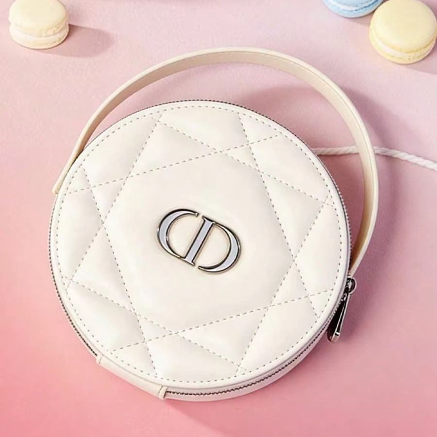 Beauty Makeup Dior - Christian Dior Dior's Bag Luxe abrikooskleurige