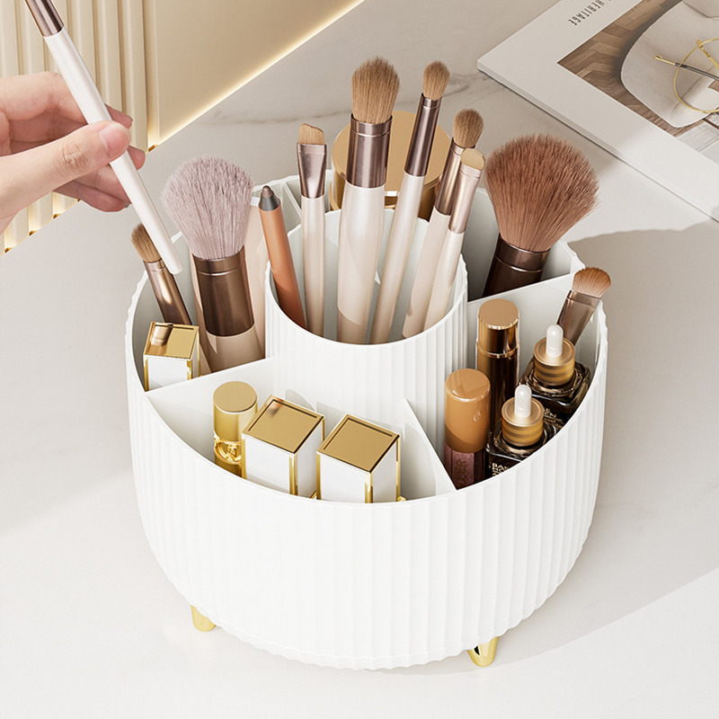 360-roterende make-up desktop  - Beauty Kiss Makeup recensie en prijs