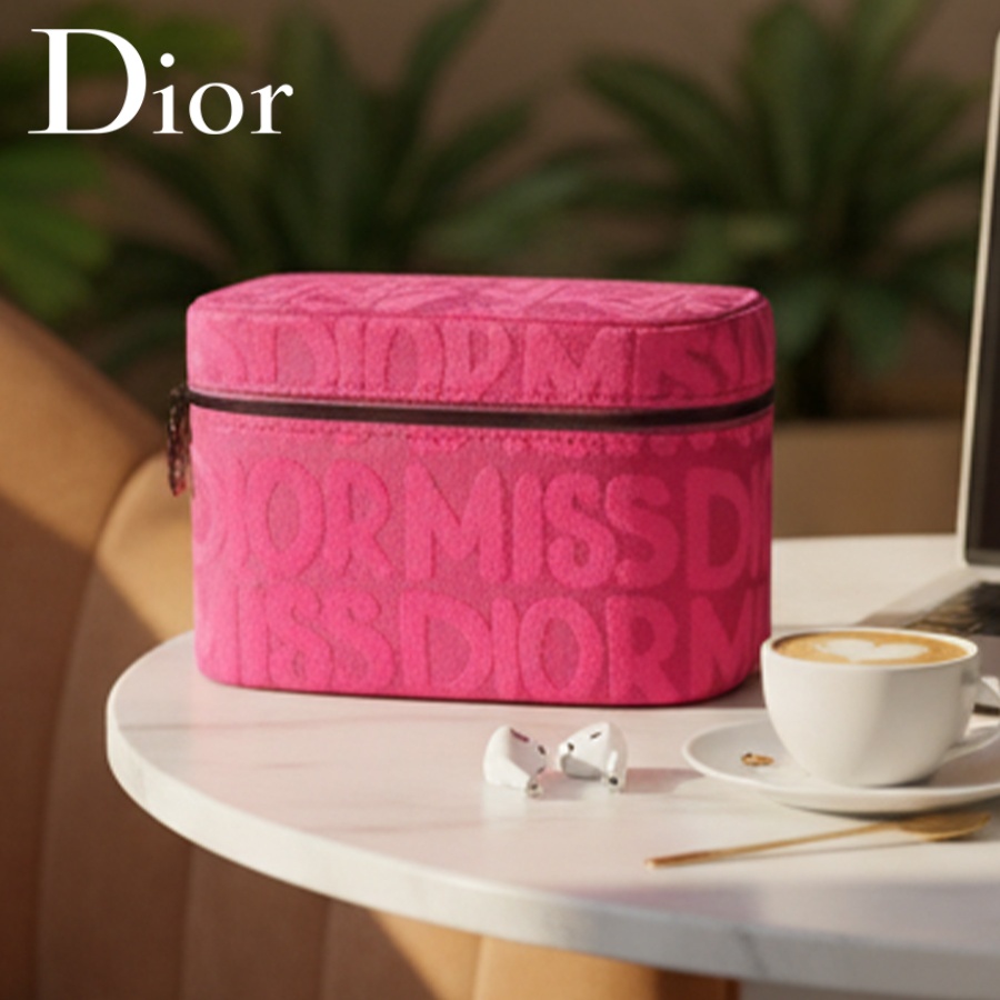 Dior's Bag Roze Cosmetiktas vo - Beauty Makeup Dior recensie en prijs
