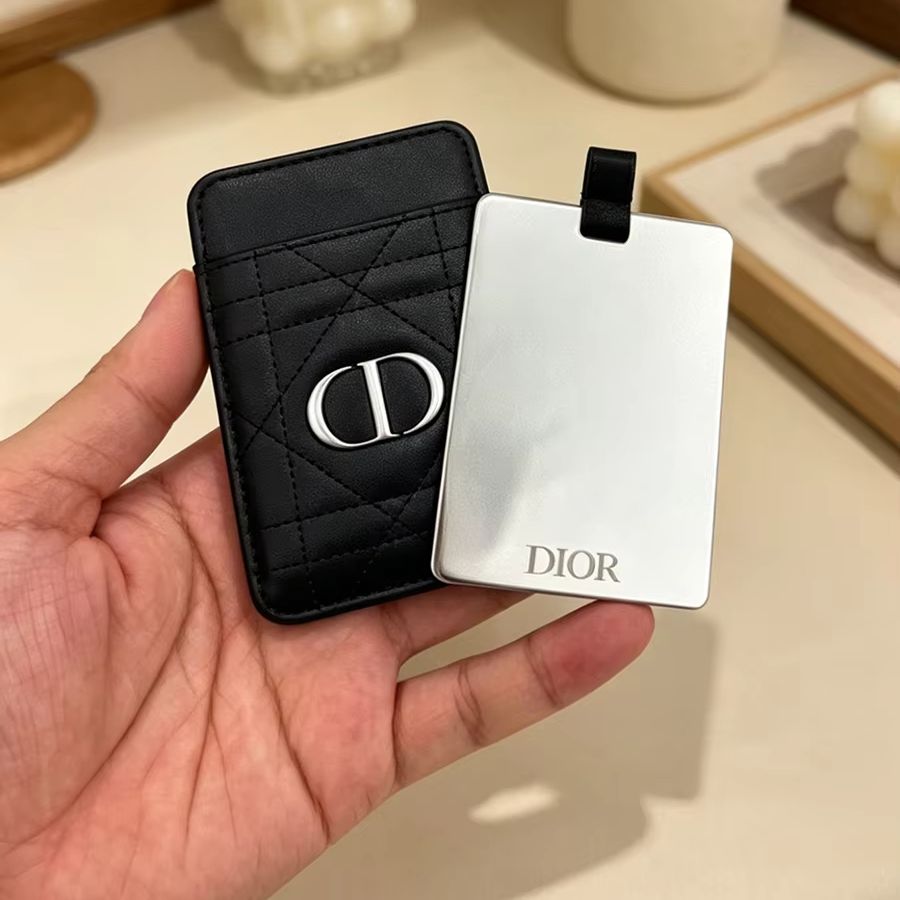 Dior Dior's Bag Multifunctione - Beauty Makeup Dior recensie en prijs